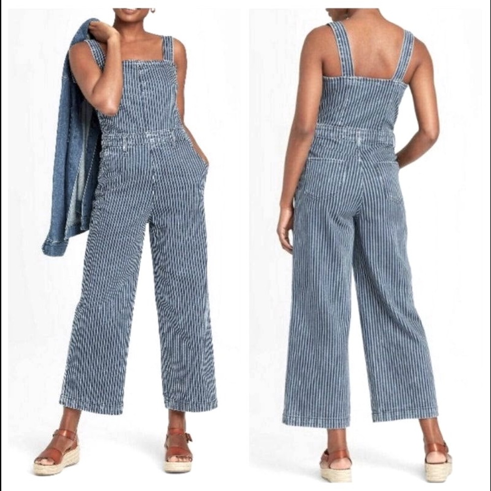 NWT Universal Thread striped denim wide leg overalls/jumpsuit